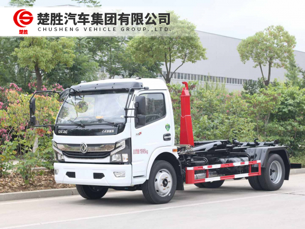 东风凯普特钩臂垃圾车