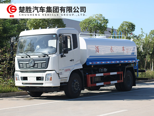 东风天锦洒水车