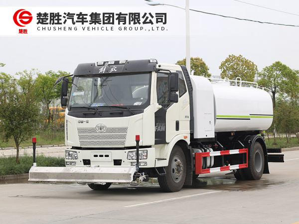 解放J6L路面清洗车