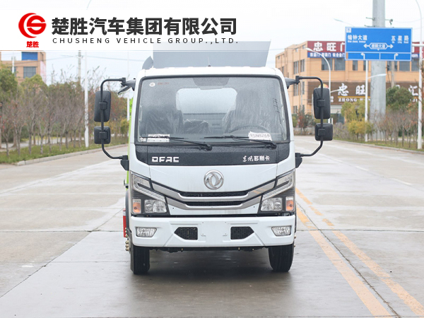 东风小多利卡餐厨垃圾车（圆罐）