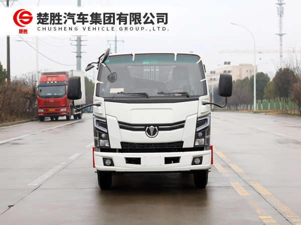 飞碟奥驰5方压缩式垃圾车（限高）