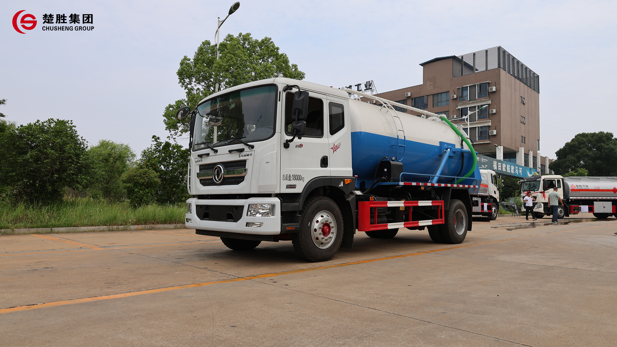 2026062514777142.jpg 发车4.jpg